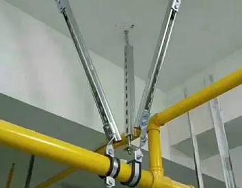 闸阀支撑架的质量要求。价格决定了钦南抗震支撑框架的质量。